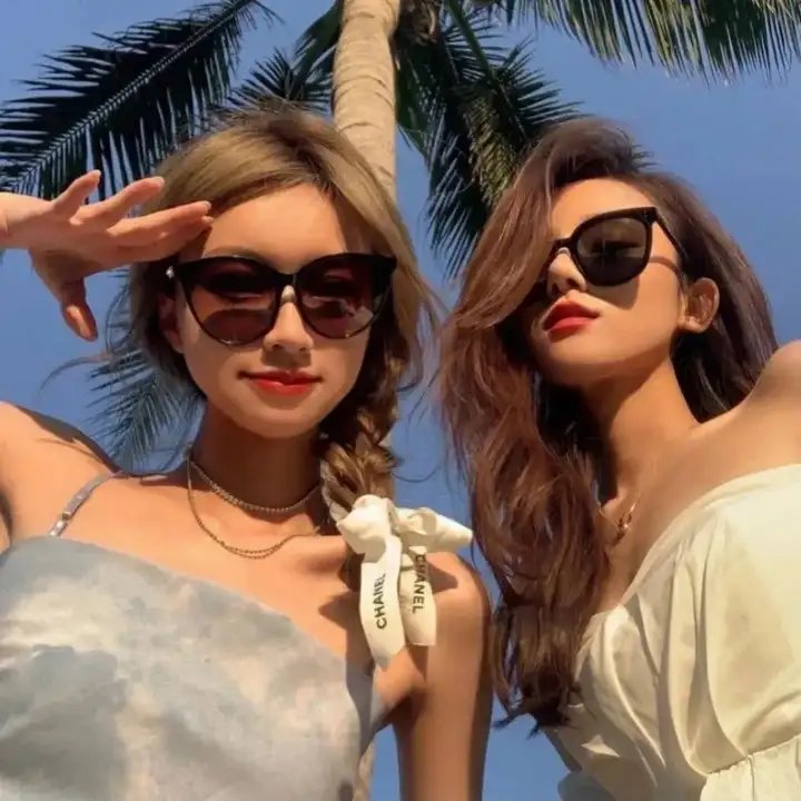 春光乍泄